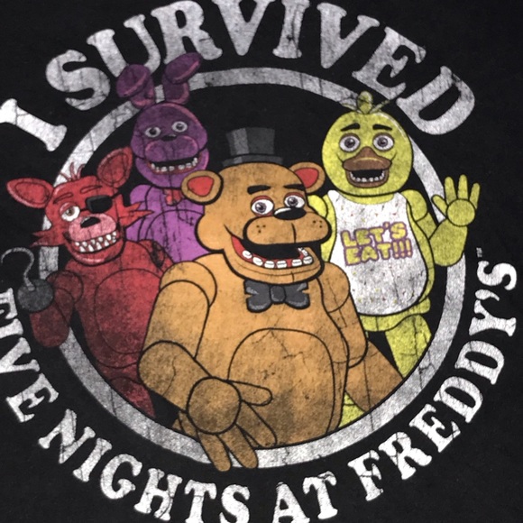 5 nights of Freddy boys shirt - Picture 2 of 3